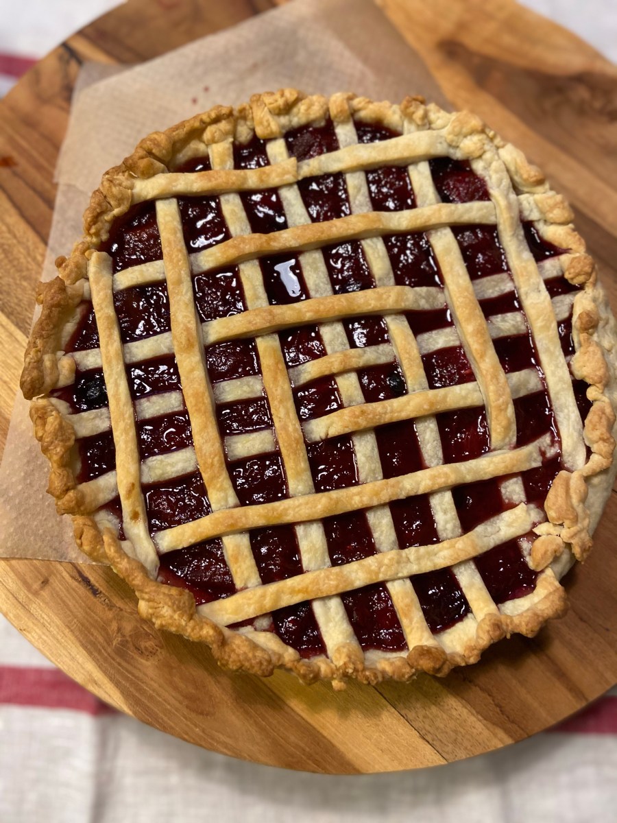 Rhubarb & Raspberry&nbsp;Pie